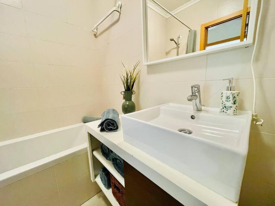 Peradoce - Beach 150M - Terrace - Private Parking Apartment อาร์มาซอง เด เปรา ภายนอก รูปภาพ